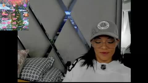 Paula online show from December 2024 10:15:02 PM