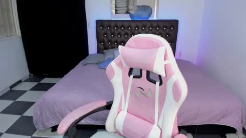 CALL ME PAULA  online show from February 2025 02:02:01 PM