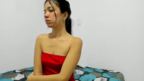 Snapshot of paula_mc1 chatting on April 2026 12:40:01 PM paula online show from April 2026 12:40:01 PM