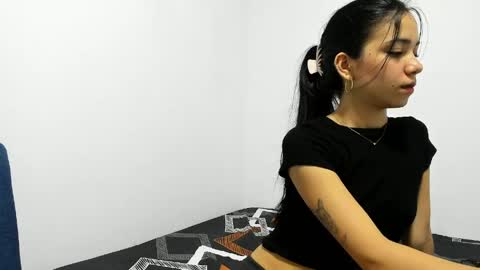 Snapshot of paula_mc1 chatting on May 2026 08:48:02 PM paula online show from May 2026 08:48:02 PM