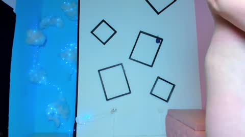 paula_miler1 online show from October 2025 02:14:02 PM