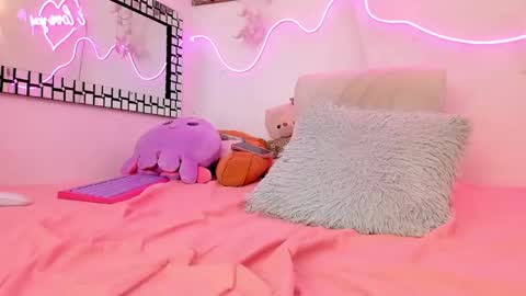 Paula online show from February 2025 09:53:02 PM