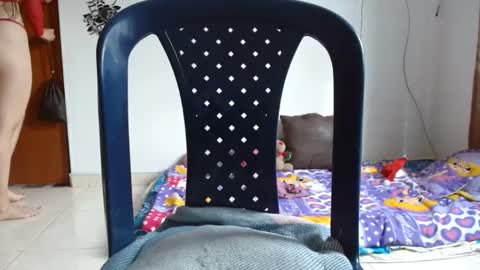 paulet latiin online show from December 2024 08:15:01 PM