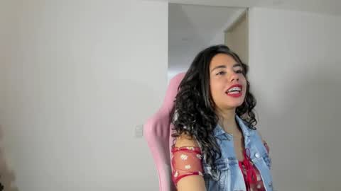 paulina online show from December 2024 08:34:01 PM