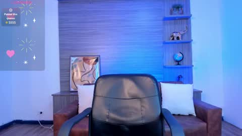 Paulina  online show from March 2025 12:15:01 PM