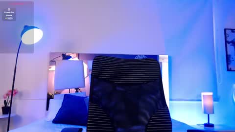 Paulina online show from March 2025 06:00:02 PM