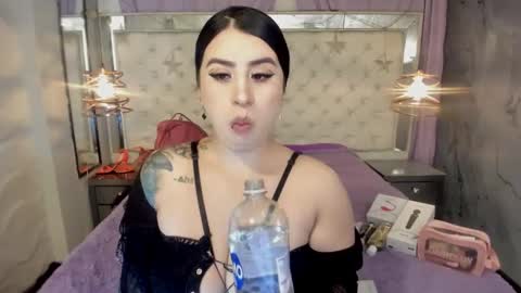paulinabelen21 online show from December 2025 03:45:02 AM