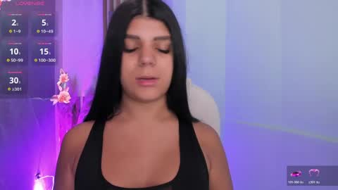 Paulina Belle online show from April 2026 12:36:01 PM