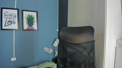 Paulina online show from April 2026 11:13:02 AM