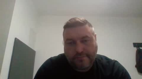 Snapshot of pauljr85 chatting on June 2026 11:38:02 PM pauljr85 online show from June 2026 11:38:02 PM