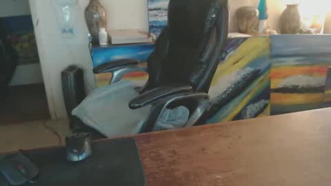 paulleroy online show from February 2025 11:13:01 PM