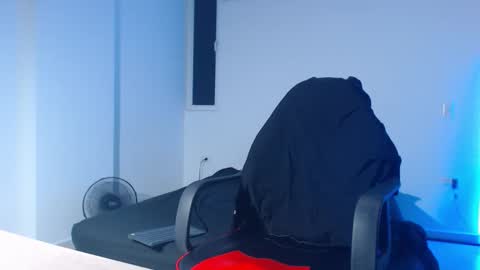 Paulo online show from September 2025 02:16:02 AM