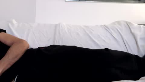 paulorodz11 online show from November 2025 06:07:02 AM