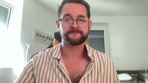 love bush online show from September 2025 09:14:01 AM