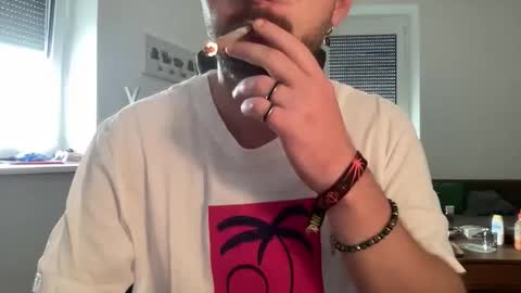 love bush online show from October 2025 09:51:01 AM