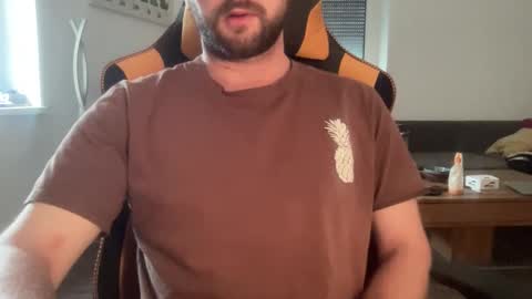 love bush online show from October 2025 07:40:02 AM