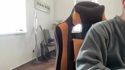 love bush online show from October 2025 11:42:01 AM