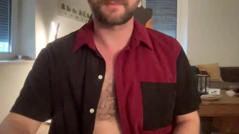 love bush online show from November 2025 07:19:01 AM