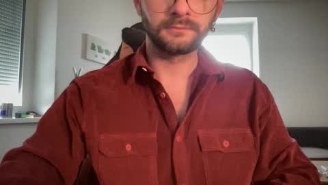 love bush online show from January 2026 08:16:01 AM