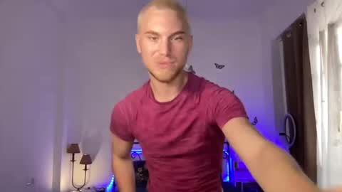 Snapshot of pavel_rey chatting on July 2026 10:07:02 AM pavel_rey online show from July 2026 10:07:02 AM