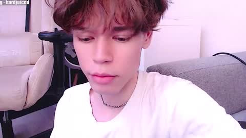 pawclaw online show from October 2025 02:49:01 PM