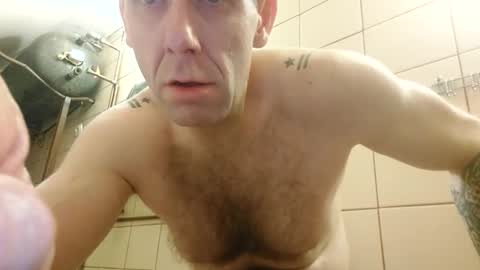 Snapshot of pawelwegrzyn306 chatting on June 2026 10:13:02 PM Pawel42 online show from June 2026 10:13:02 PM