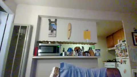 pawgkiller online show from April 2026 01:17:01 AM