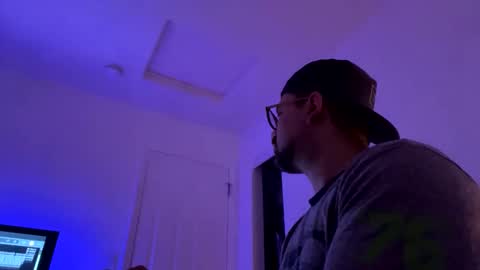 pawgpusslover online show from March 2025 06:49:01 AM