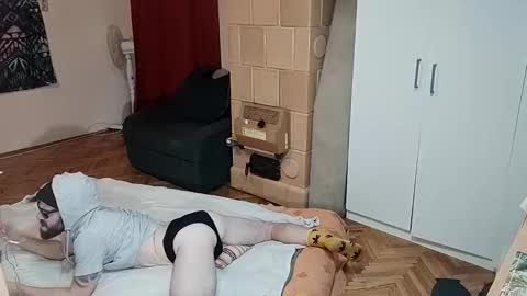 Snapshot of peacefulness93 chatting on October 2025 06:49:02 PM peacefulness93 online show from October 2025 06:49:02 PM