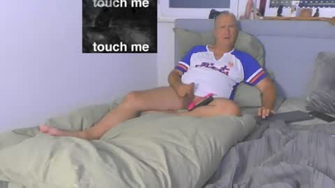 Snapshot of peacetous chatting on August 2026 04:05:02 AM Marc online show from August 2026 04:05:02 AM