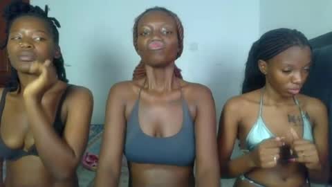 peach_ebonny online show from June 2026 05:34:01 AM