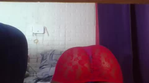 peach_melbah online show from April 2026 10:43:02 PM