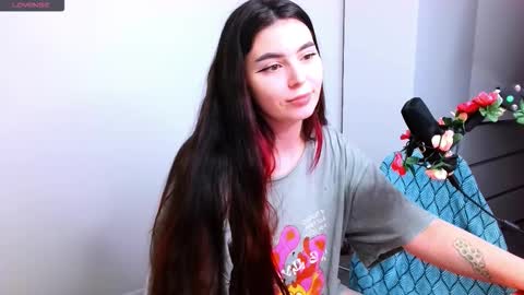 Peachy online show from November 2025 04:29:02 PM