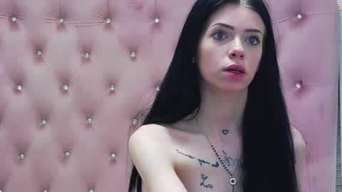 Ella online show from February 2026 01:51:02 PM