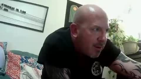 peanutbutterandjealous1 online show from April 2026 09:30:02 PM