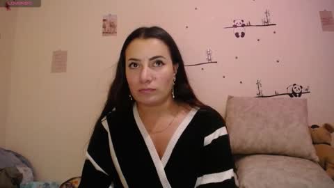 Pearl online show from December 2025 04:39:02 AM