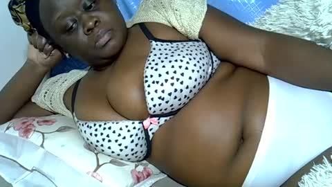 Snapshot of pearl_33 chatting on July 2026 02:09:02 AM Keci online show from July 2026 02:09:02 AM