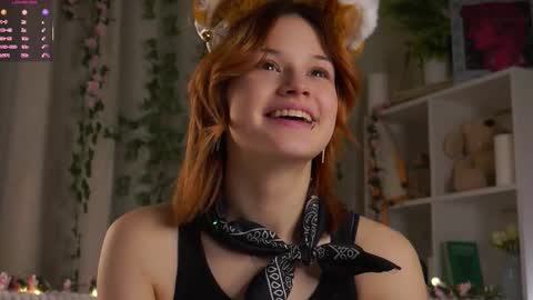 Lily online show from November 2025 01:25:02 AM