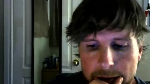 Snapshot of pecas90 chatting on November 2025 11:51:02 PM pecas90 online show from November 2025 11:51:02 PM