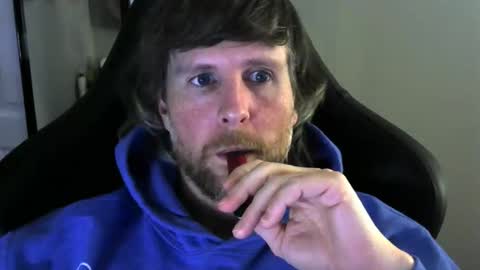 Snapshot of pecas90 chatting on March 2026 06:40:01 AM pecas90 online show from March 2026 06:40:01 AM