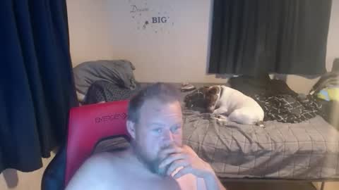 pecker40 online show from April 2026 05:23:01 AM