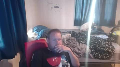 pecker40 online show from April 2026 07:41:01 PM