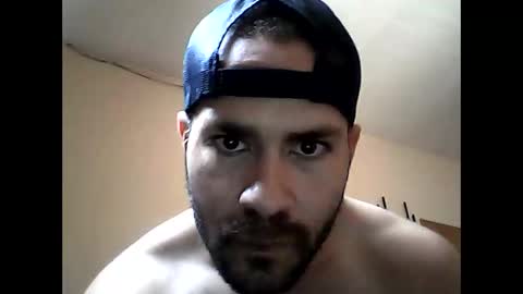 pedrobrasil1995 online show from October 2025 01:43:02 PM