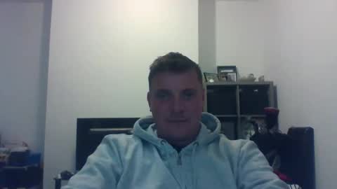 Snapshot of pedrok87 chatting on April 2026 11:54:02 PM pedrok87 online show from April 2026 11:54:02 PM