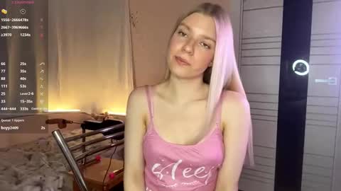 Mary online show from November 2025 02:15:01 PM