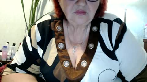 Snapshot of peggysoft chatting on June 2026 07:38:02 PM PeggySoft online show from June 2026 07:38:02 PM
