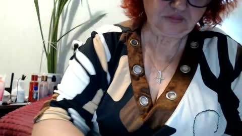 Snapshot of peggysoft chatting on June 2026 12:22:02 AM PeggySoft online show from June 2026 12:22:02 AM