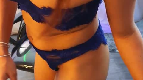 peneelopeecute online show from April 2026 09:39:33 PM