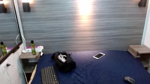 Penelopee Rouse online show from November 2025 08:24:02 PM