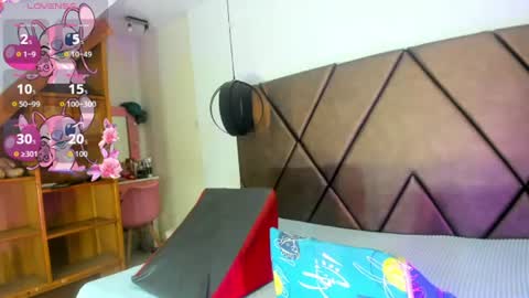 Snapshot of penelopeguzman__ chatting on June 2026 06:52:01 PM Sweet Penelope online show from June 2026 06:52:01 PM
